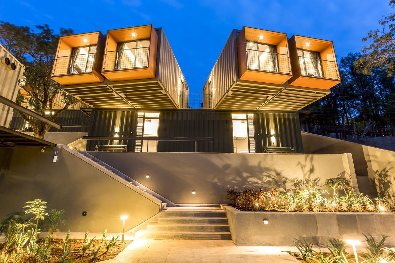 Zostel Plus Pānchgani Exterior foto